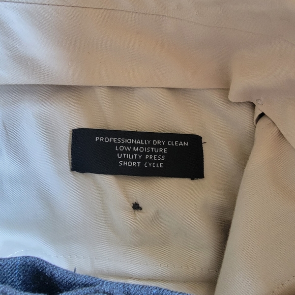 Jos A. Bank Suit Travelers Collection Mens 42R Jacket 38W x 28L Flat Front Pants - Picture 13 of 15